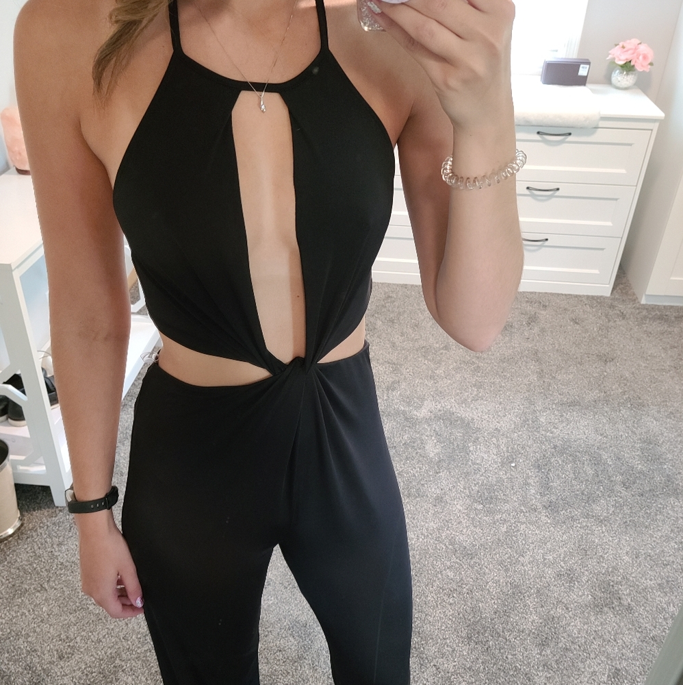 Sexy Keyhole Jumpsuit
